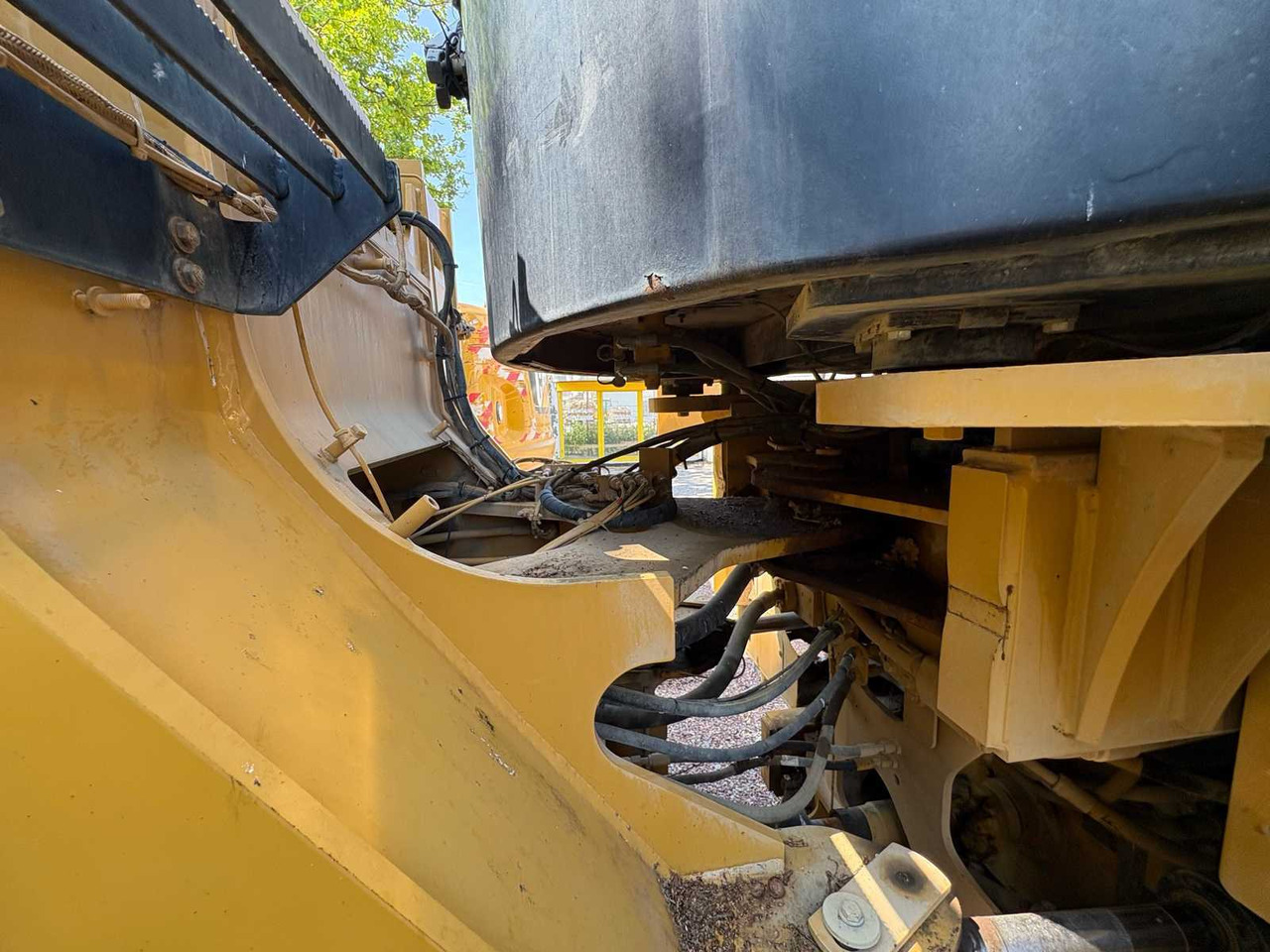 Ελαστιχοφόρος φορτωτής Caterpillar / CAT 972 K: φωτογραφία 11