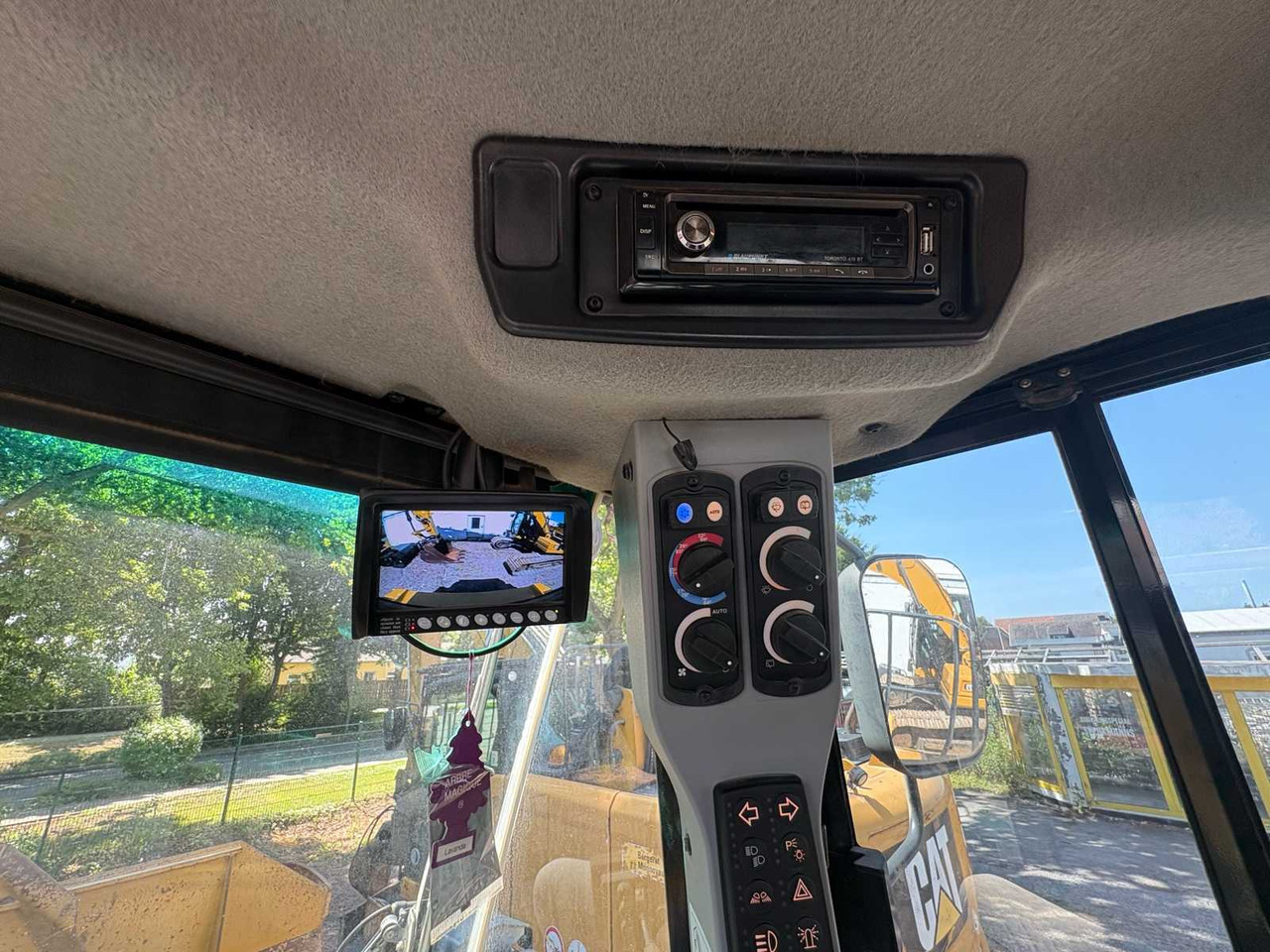 Ελαστιχοφόρος φορτωτής Caterpillar / CAT 972 K: φωτογραφία 14