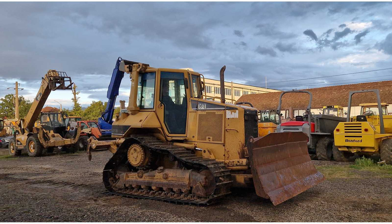 Caterpillar D5N - Μπουλντόζα: φωτογραφία 5 Caterpillar D5N - Μπουλντόζα: φωτογραφία 5