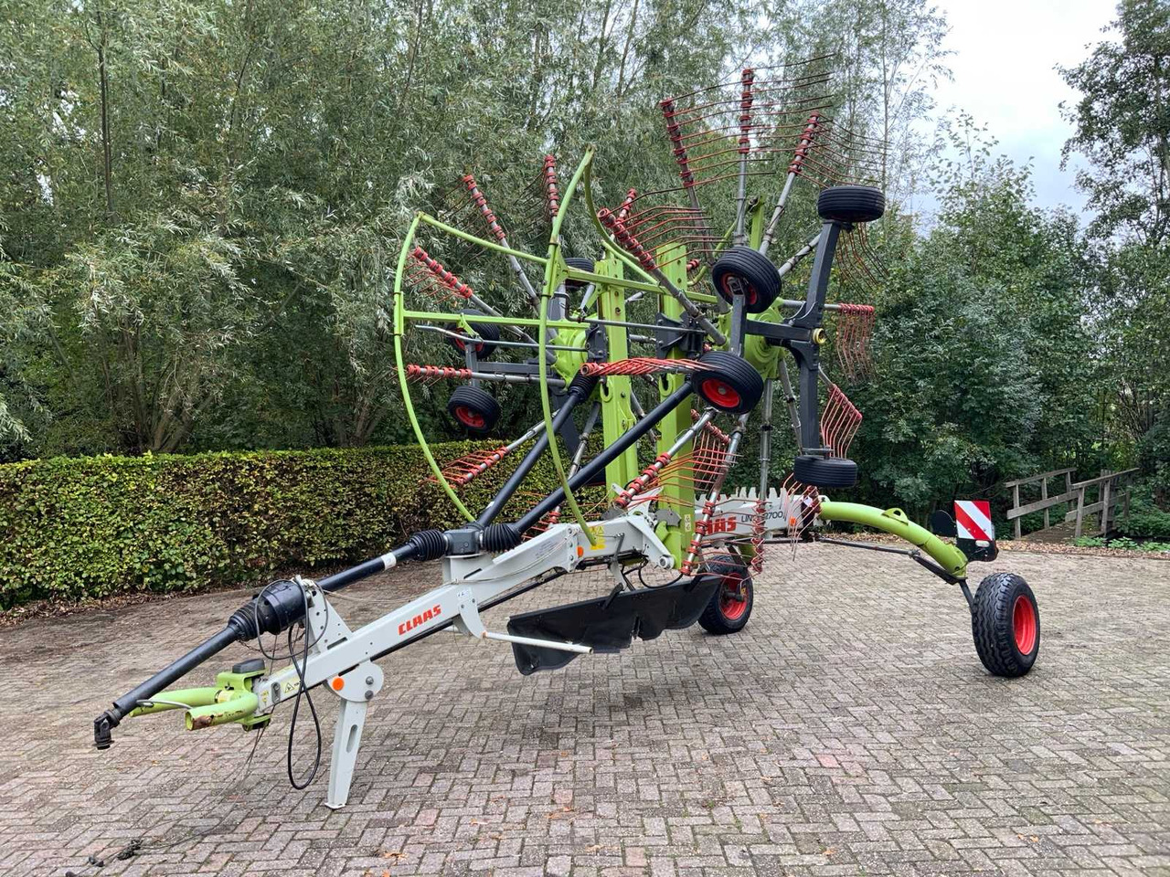 Claas Linker 2700 - Σανού και κτηνοτροφικά μηχανήματα: φωτογραφία 1 Claas Linker 2700 - Σανού και κτηνοτροφικά μηχανήματα: φωτογραφία 1