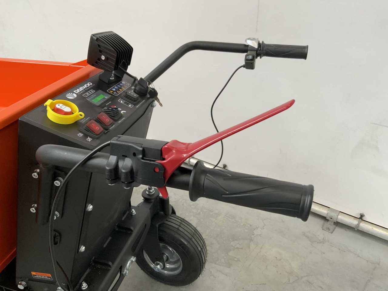 Μίνι ανατρεπόμενο DAEWOO - 2025 - DWFMD500-E - ELECTRIC DUMPER: φωτογραφία 12 Μίνι ανατρεπόμενο DAEWOO - 2025 - DWFMD500-E - ELECTRIC DUMPER: φωτογραφία 12