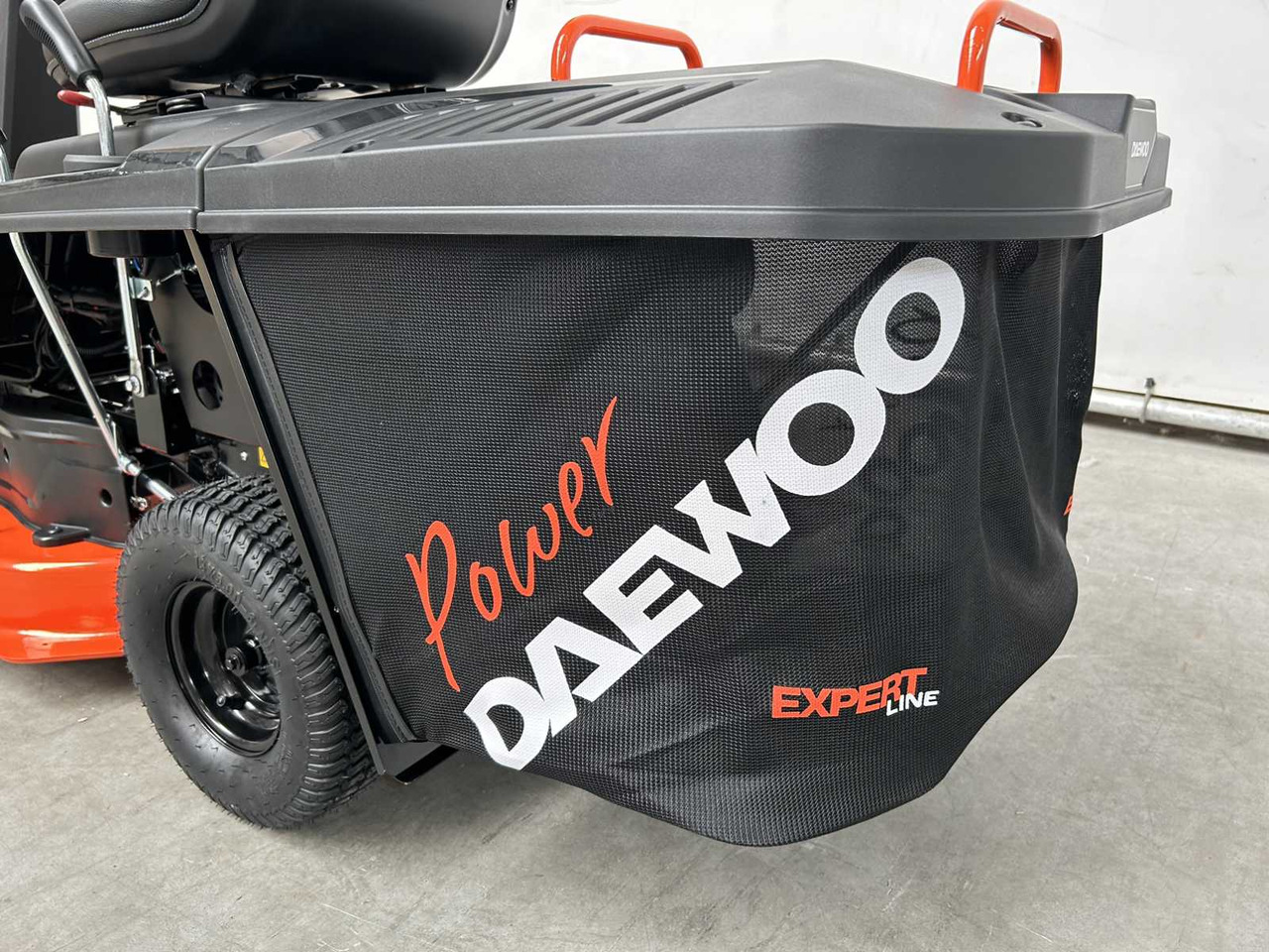 Daewoo DAXRM224 - Χλοοκοπτικό: φωτογραφία 5 Daewoo DAXRM224 - Χλοοκοπτικό: φωτογραφία 5