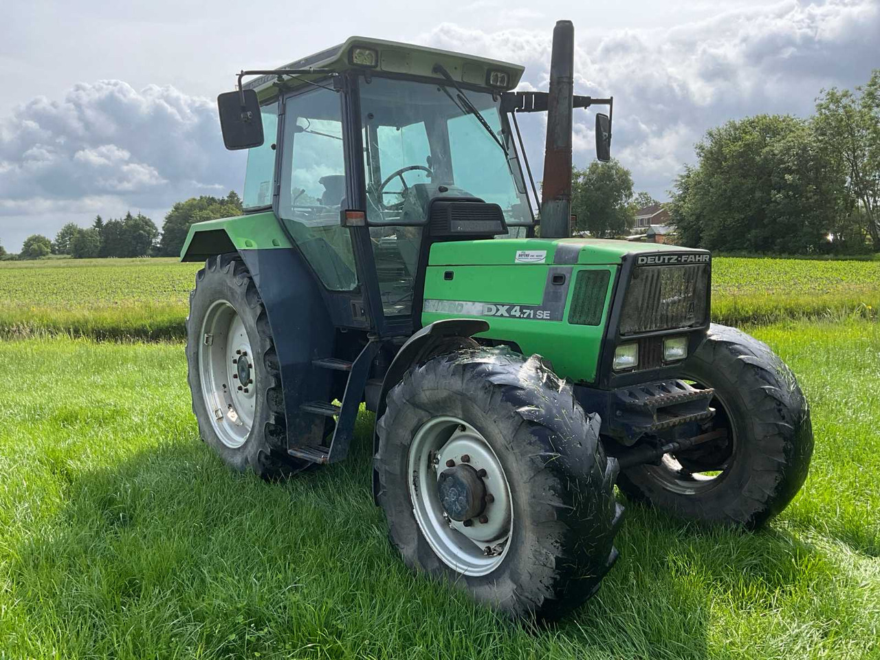 Deutz-Fahr Agrostar DX4.71 SE Turbo - Τρακτέρ: φωτογραφία 4 Deutz-Fahr Agrostar DX4.71 SE Turbo - Τρακτέρ: φωτογραφία 4