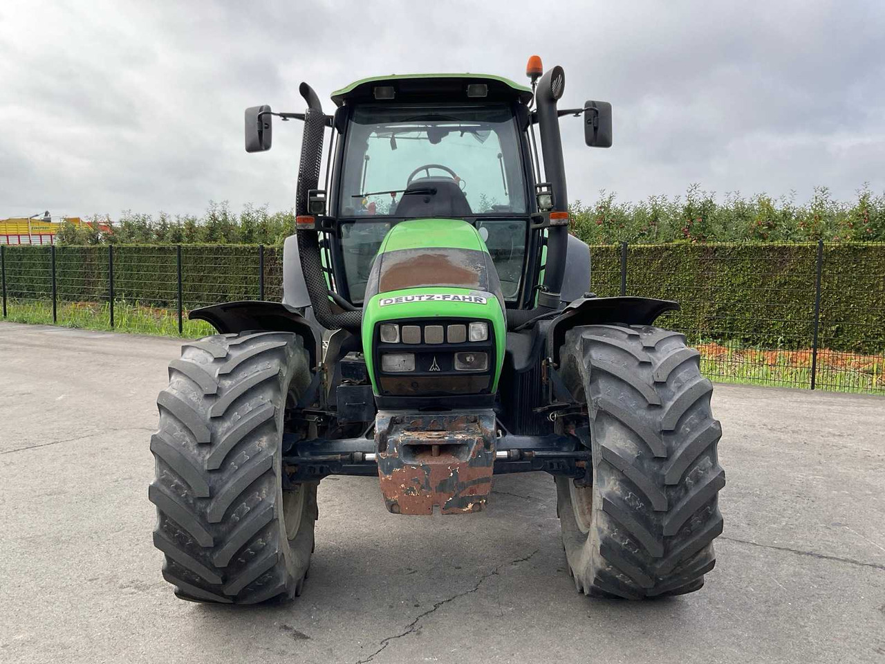 Deutz-Fahr Agrotron 165.7 - Τρακτέρ: φωτογραφία 4 Deutz-Fahr Agrotron 165.7 - Τρακτέρ: φωτογραφία 4