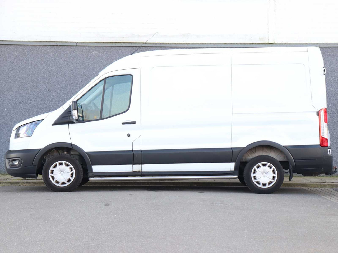 FORD TRANSIT 290 2.0 TDCI L2H2 TREND VAN | VRF-27-T - Ελαφρύ επαγγελματικό: φωτογραφία 4 FORD TRANSIT 290 2.0 TDCI L2H2 TREND VAN | VRF-27-T - Ελαφρύ επαγγελματικό: φωτογραφία 4