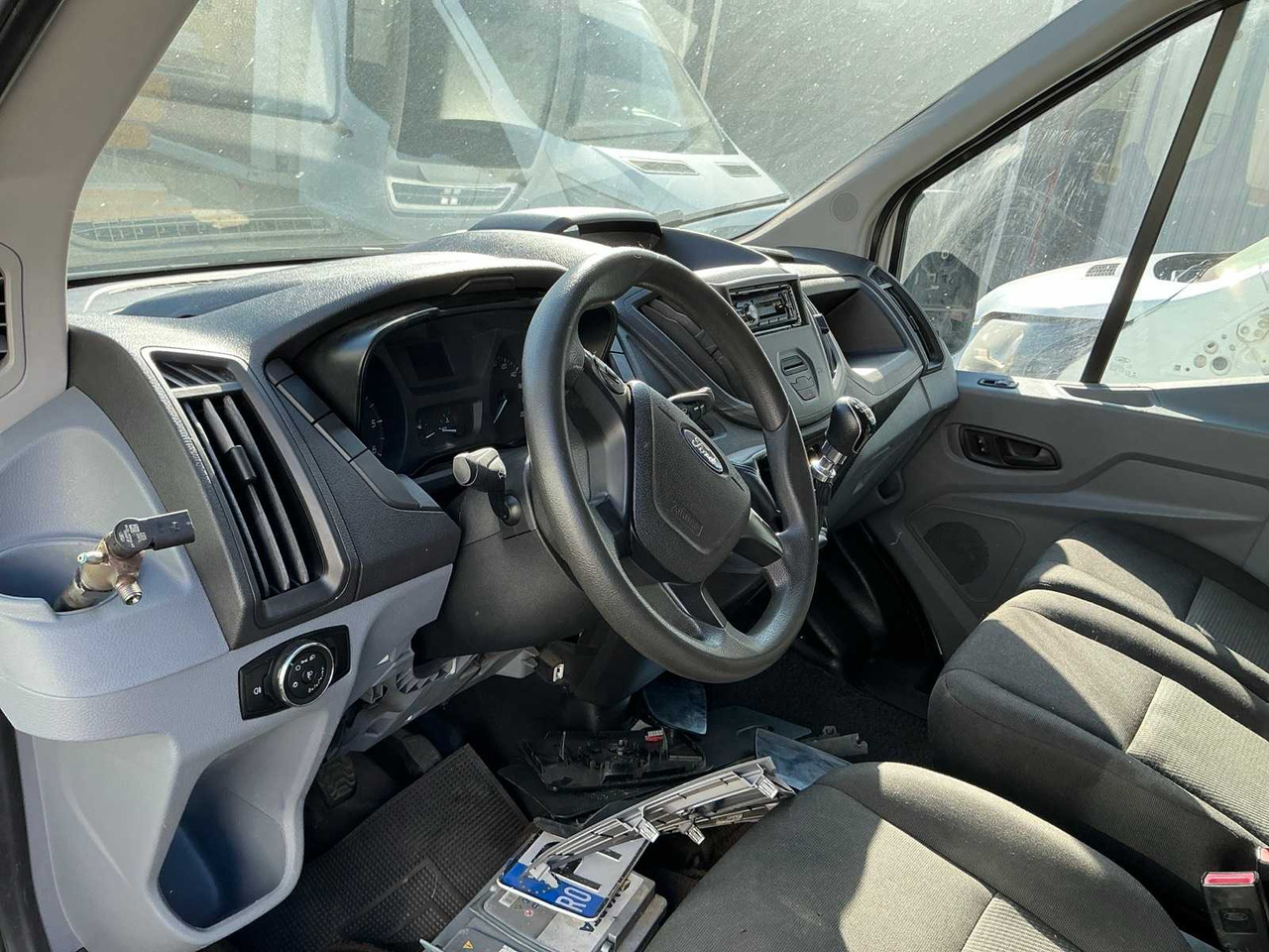 FORD VAN - Ελαφρύ επαγγελματικό: φωτογραφία 5 FORD VAN - Ελαφρύ επαγγελματικό: φωτογραφία 5