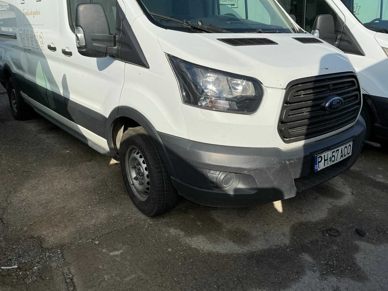 FORD VAN - Ελαφρύ επαγγελματικό: φωτογραφία 3 FORD VAN - Ελαφρύ επαγγελματικό: φωτογραφία 3