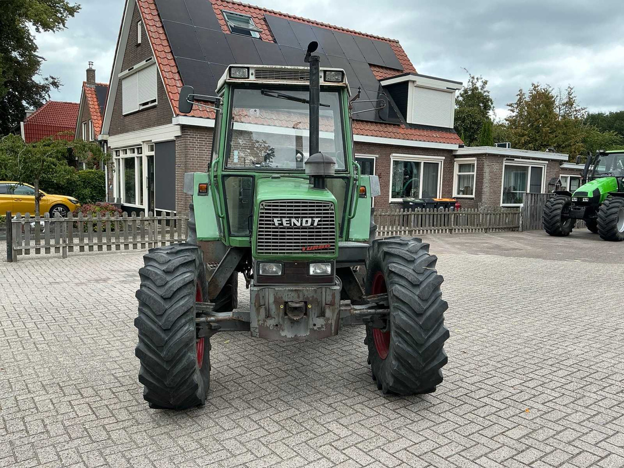 Fendt 304 LSA - Τρακτέρ: φωτογραφία 4 Fendt 304 LSA - Τρακτέρ: φωτογραφία 4