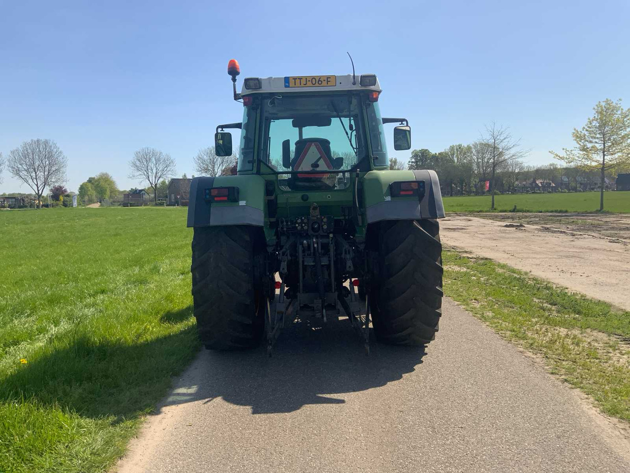 Fendt 509C - Τρακτέρ: φωτογραφία 5 Fendt 509C - Τρακτέρ: φωτογραφία 5