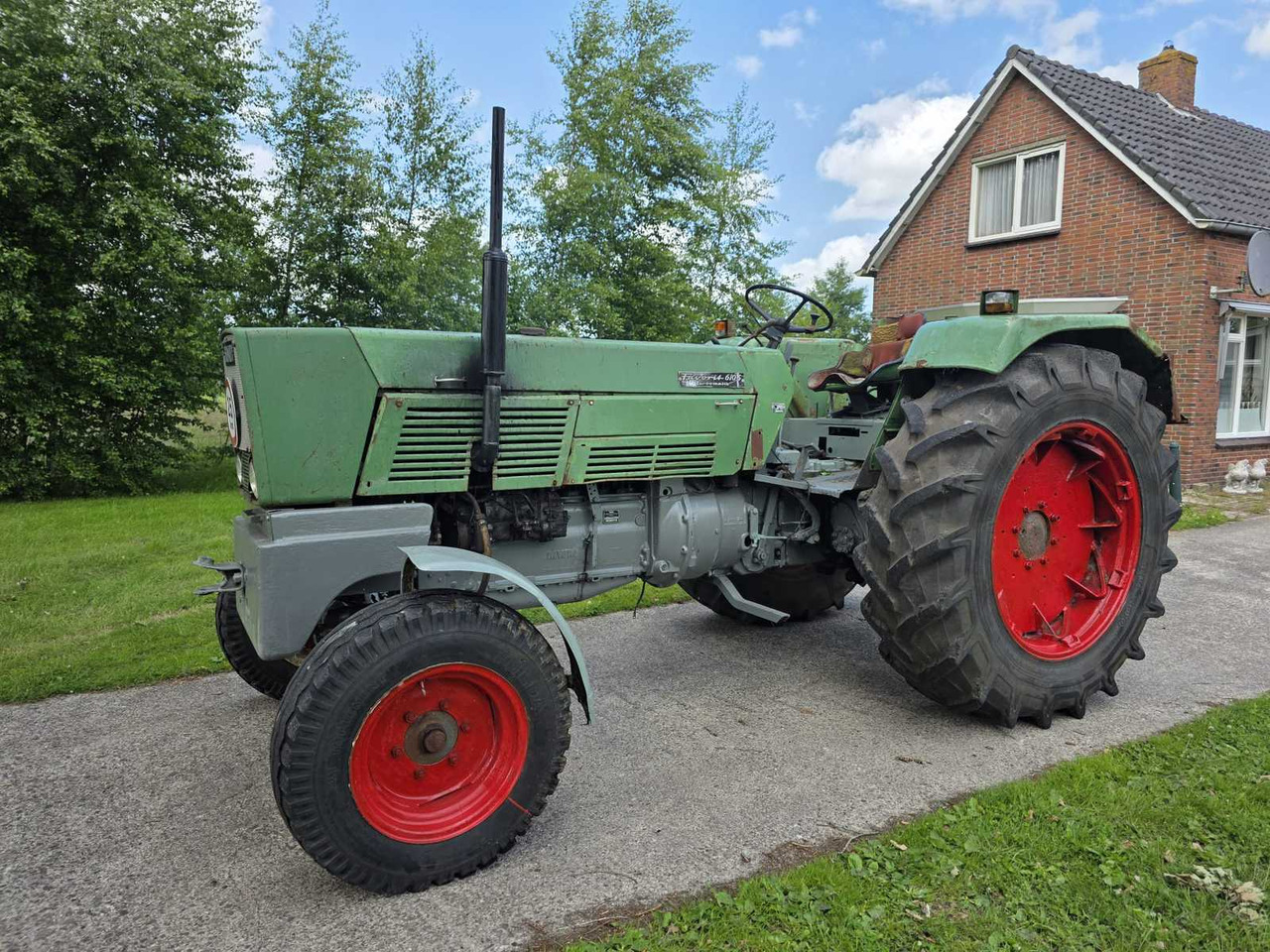 Fendt 610S - Τρακτέρ: φωτογραφία 3 Fendt 610S - Τρακτέρ: φωτογραφία 3
