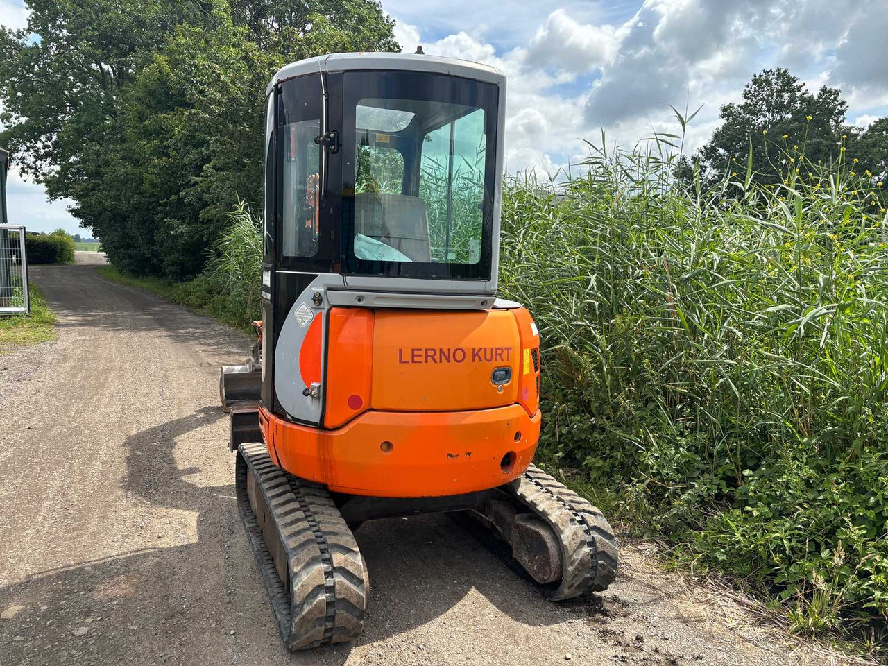 Fiat Kobelco E30SR - Ελαστιχοφόρος φορτωτής: φωτογραφία 4 Fiat Kobelco E30SR - Ελαστιχοφόρος φορτωτής: φωτογραφία 4