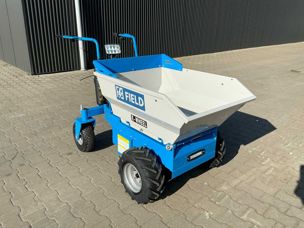 Field D500E - Ανατρεπόμενο όχημα: φωτογραφία 3 Field D500E - Ανατρεπόμενο όχημα: φωτογραφία 3