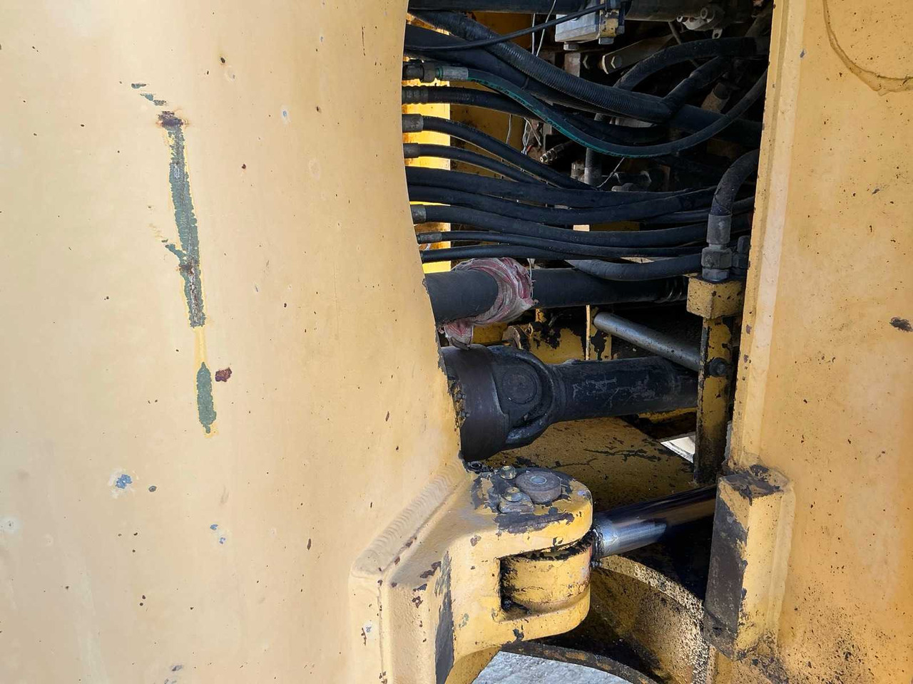 Ελαστιχοφόρος φορτωτής HANOMAG 70 E: φωτογραφία 23