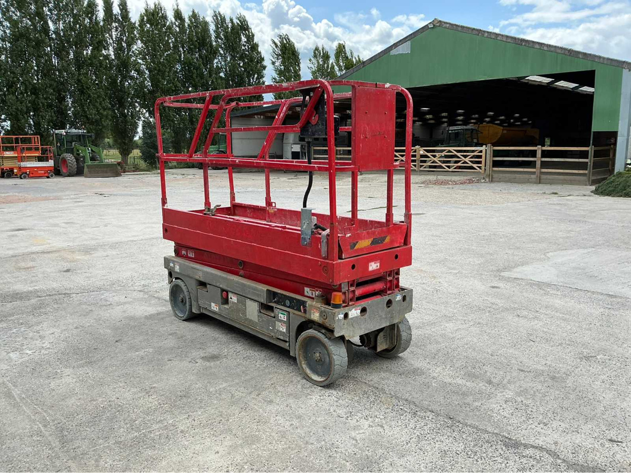 HAULOTTE COMPACT 8 AERIAL WORK PLATFORM - Πλατφόρμα εναέρια: φωτογραφία 3 HAULOTTE COMPACT 8 AERIAL WORK PLATFORM - Πλατφόρμα εναέρια: φωτογραφία 3