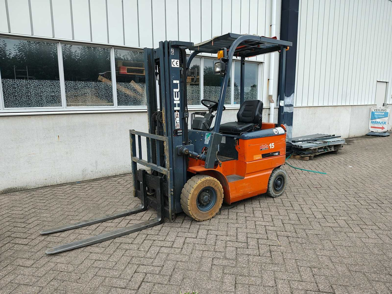 HELI - 2009 - CPD15C2G - FORKLIFT - Περονοφόρο όχημα: φωτογραφία 1 HELI - 2009 - CPD15C2G - FORKLIFT - Περονοφόρο όχημα: φωτογραφία 1