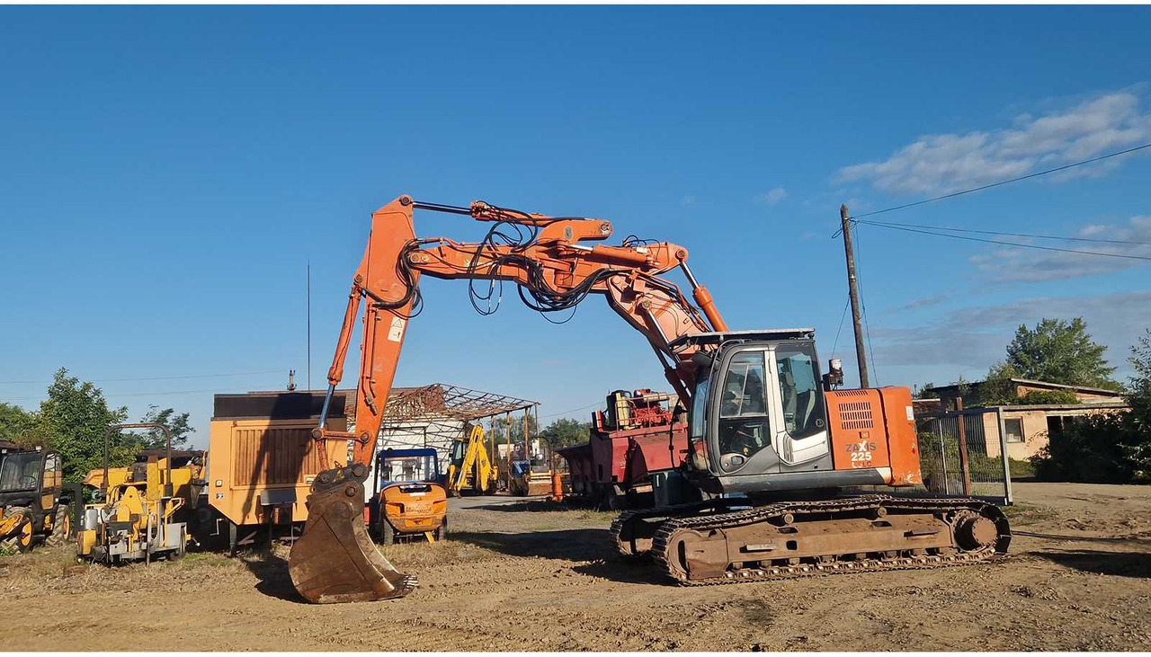 HITACHI Zaxis 225 - Ερπυστριοφόρος εκσκαφέας: φωτογραφία 3 HITACHI Zaxis 225 - Ερπυστριοφόρος εκσκαφέας: φωτογραφία 3