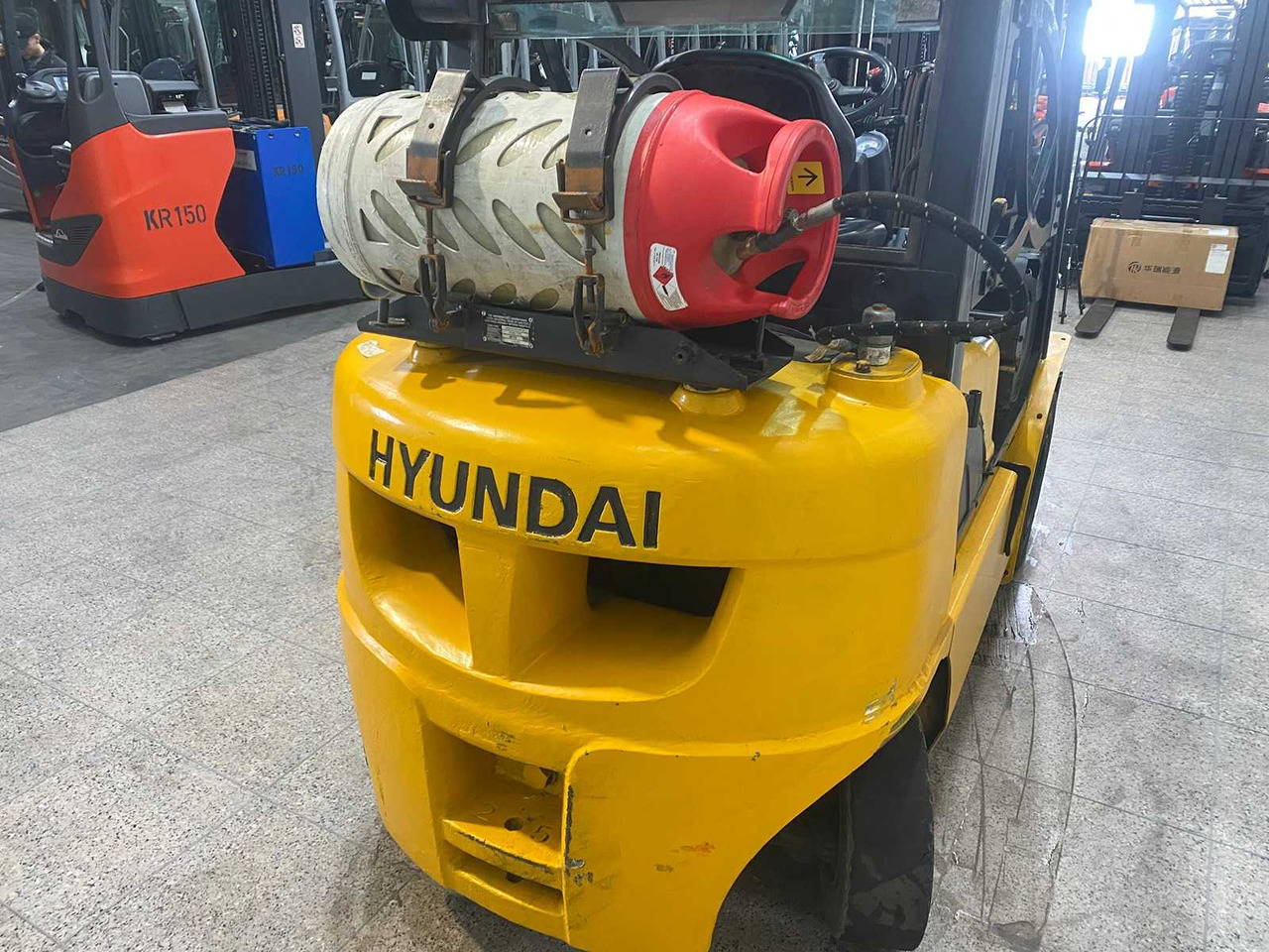 HYUNDAI - 2012 - 25L-7A - FORKLIFT TRUCK - Περονοφόρο όχημα: φωτογραφία 5 HYUNDAI - 2012 - 25L-7A - FORKLIFT TRUCK - Περονοφόρο όχημα: φωτογραφία 5