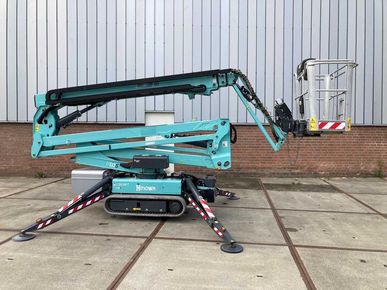 Hinowa Lightlift 20.10 IIIS performance - Πλατφόρμα εναέρια: φωτογραφία 1 Hinowa Lightlift 20.10 IIIS performance - Πλατφόρμα εναέρια: φωτογραφία 1