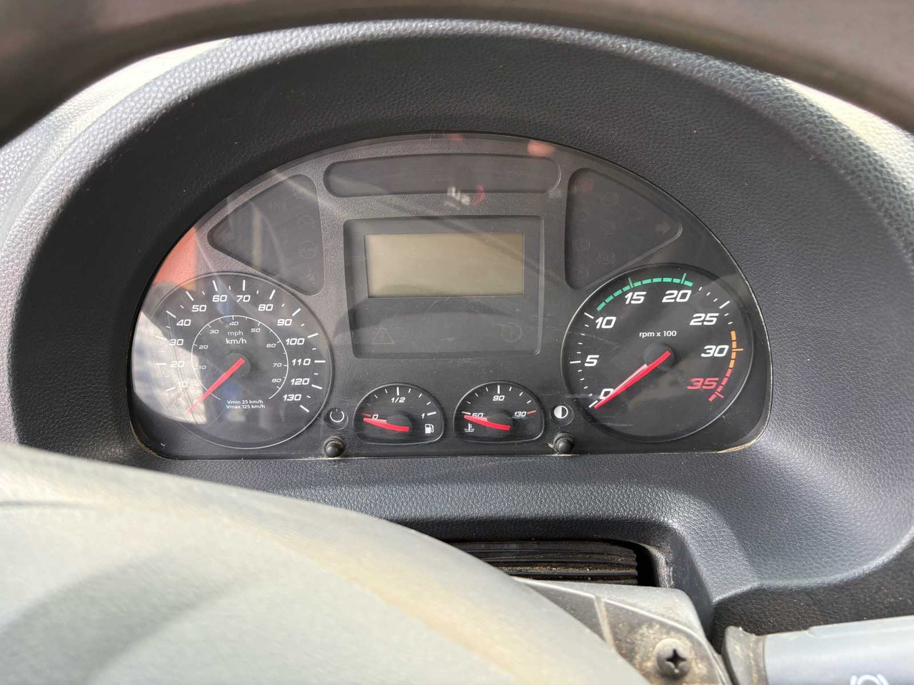 Φορτηγό IVECO CARGO HOOKLIFT FROM 2015 – INCL. 3 CONTAINERS: φωτογραφία 16