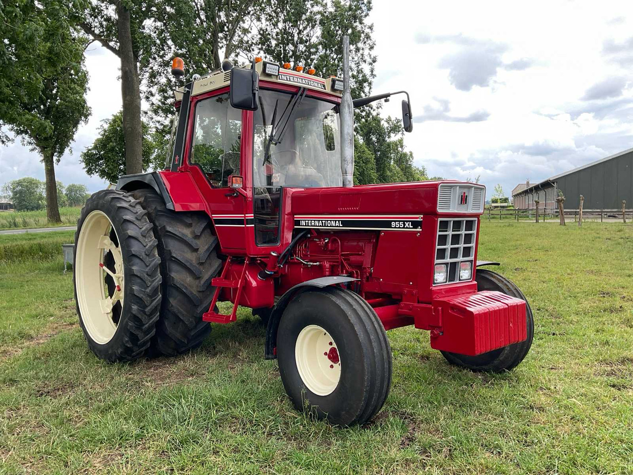 Τρακτέρ International 955 XL: φωτογραφία 7