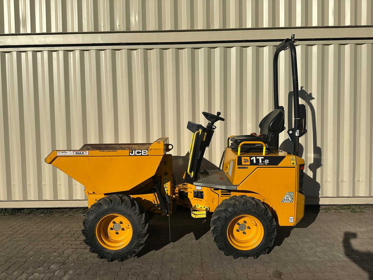 JCB 1T-2 High Tip - Ανατρεπόμενο όχημα: φωτογραφία 4 JCB 1T-2 High Tip - Ανατρεπόμενο όχημα: φωτογραφία 4