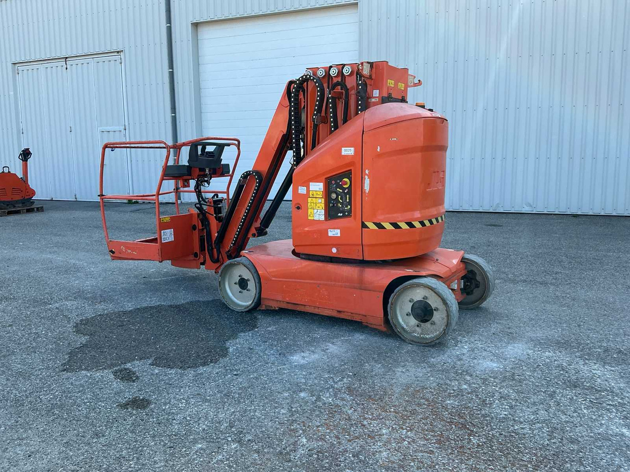 JLG Toucan 12E - Πλατφόρμα εναέρια: φωτογραφία 1 JLG Toucan 12E - Πλατφόρμα εναέρια: φωτογραφία 1