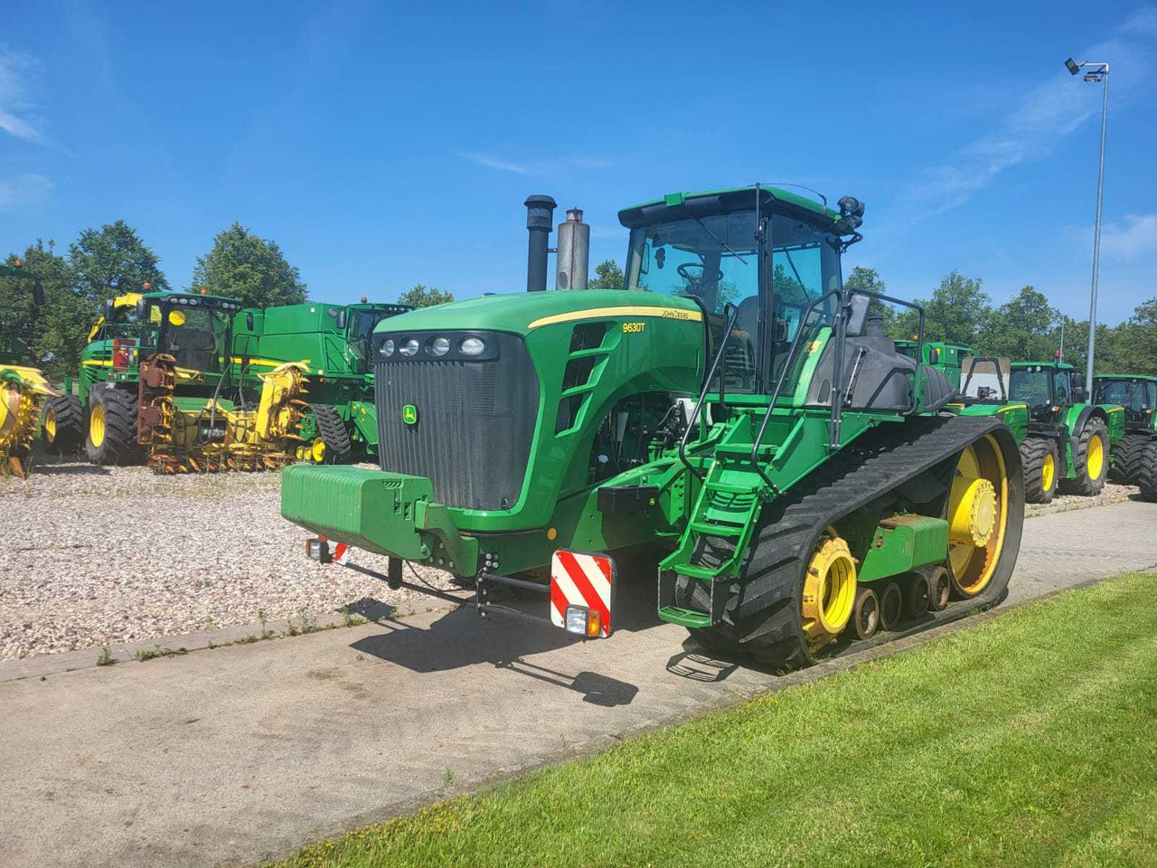 John Deere 9630T - Ερπυστριοφόρο τρακτέρ: φωτογραφία 1 John Deere 9630T - Ερπυστριοφόρο τρακτέρ: φωτογραφία 1