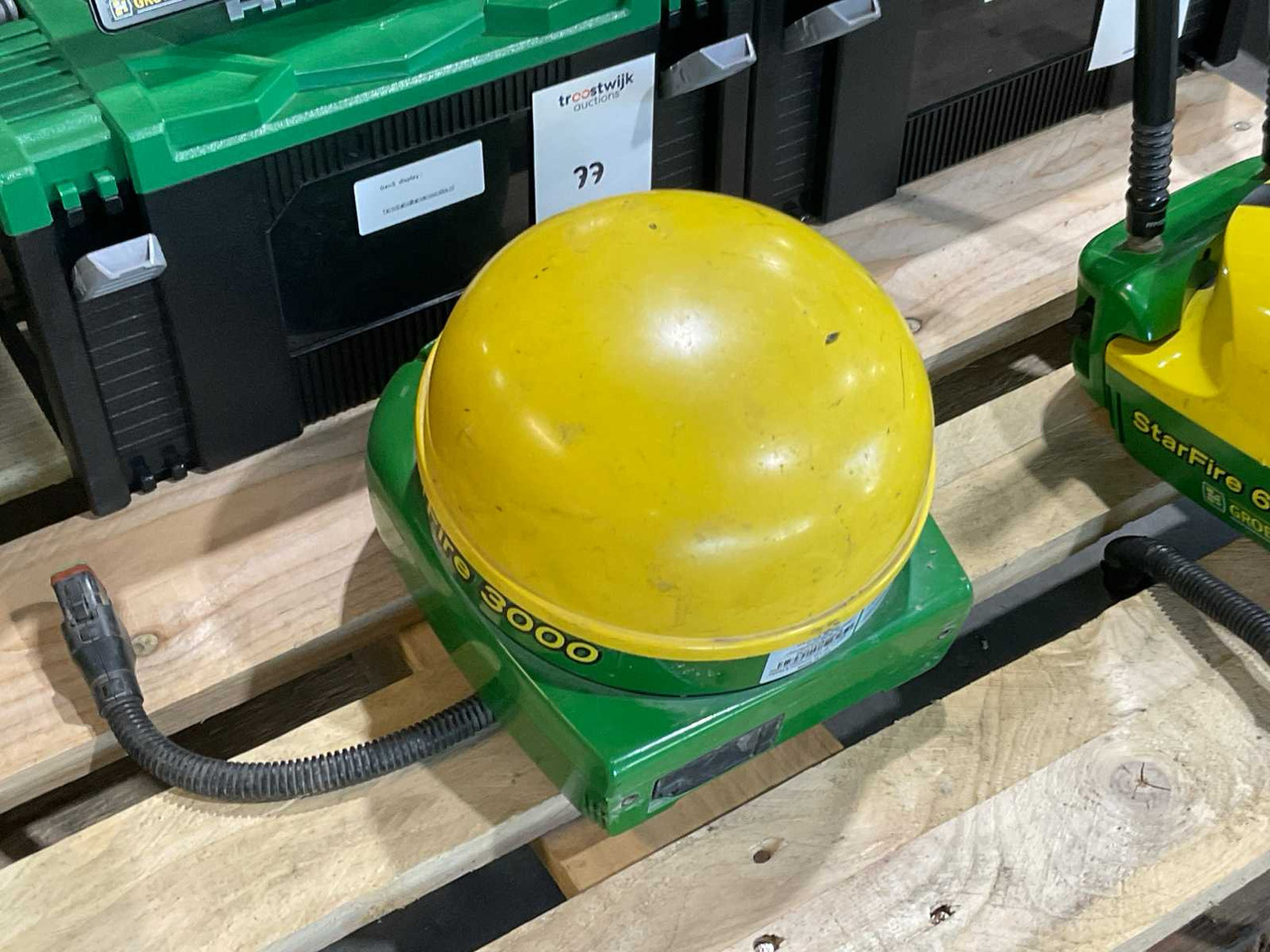 John Deere StarFire 3000 / G5 Universal - Φορτωτησ για τρακτερ: φωτογραφία 3 John Deere StarFire 3000 / G5 Universal - Φορτωτησ για τρακτερ: φωτογραφία 3