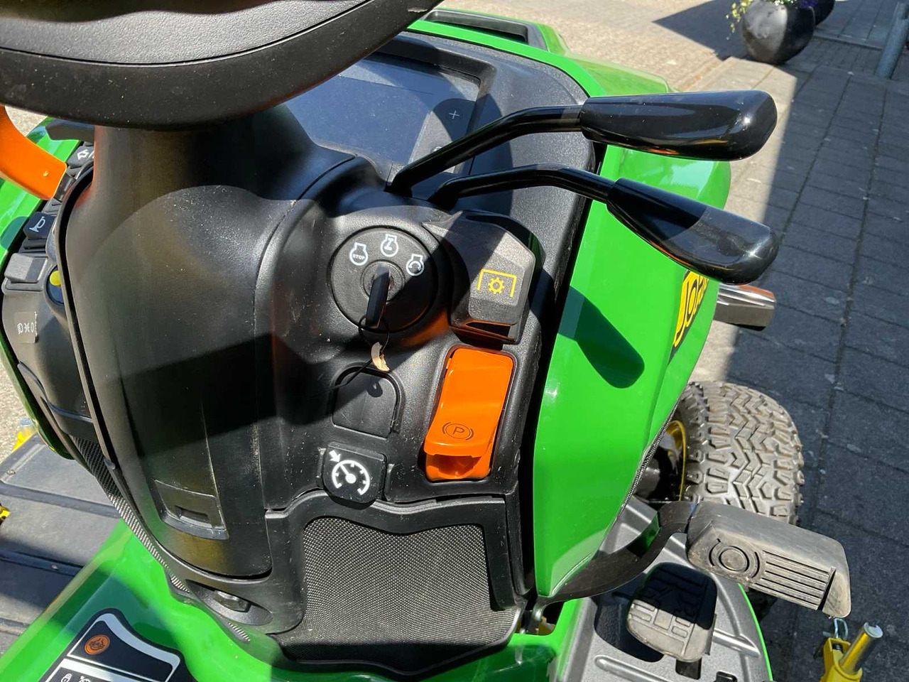 Χλοοκοπτικό John Deere X949 4x4 Wheel Steer: φωτογραφία 15