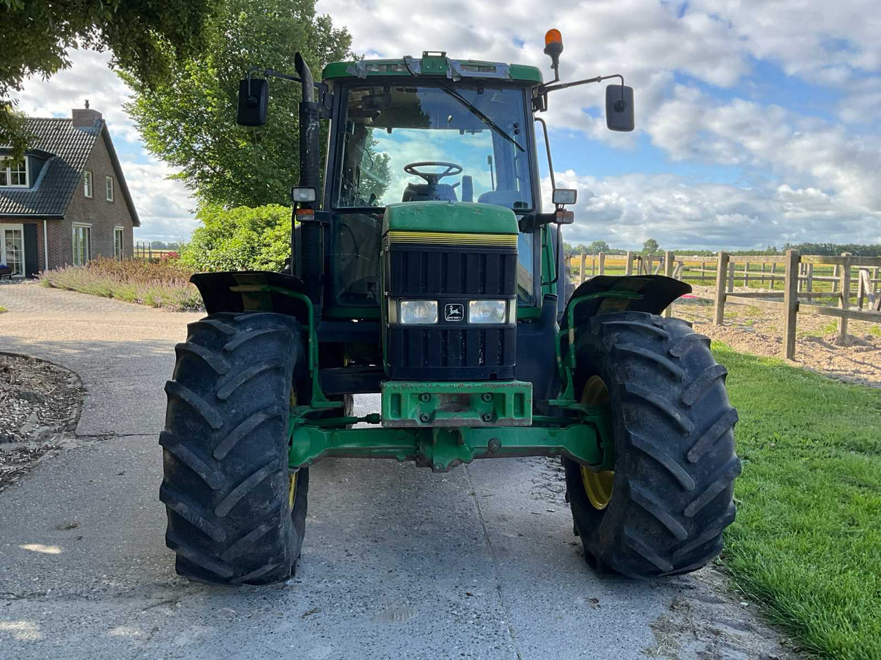 John deere 6800 - Τρακτέρ: φωτογραφία 3 John deere 6800 - Τρακτέρ: φωτογραφία 3