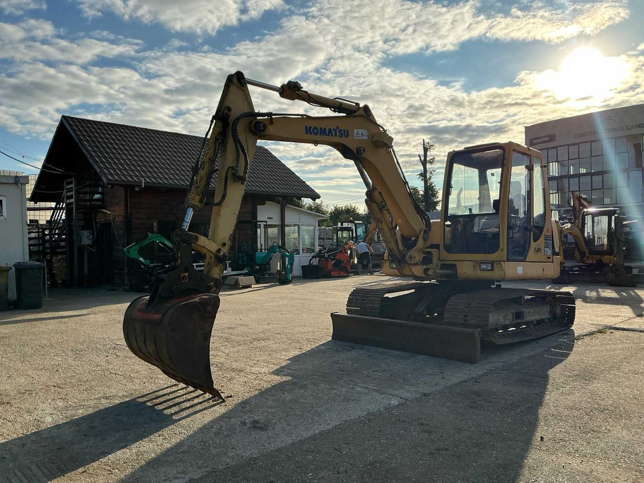 Komatsu PC 75R - Ερπυστριοφόρος εκσκαφέας: φωτογραφία 5 Komatsu PC 75R - Ερπυστριοφόρος εκσκαφέας: φωτογραφία 5