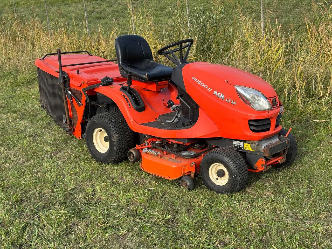 Kubota GR 1600 EC2 Diesel - Χλοοκοπτικό: φωτογραφία 4 Kubota GR 1600 EC2 Diesel - Χλοοκοπτικό: φωτογραφία 4