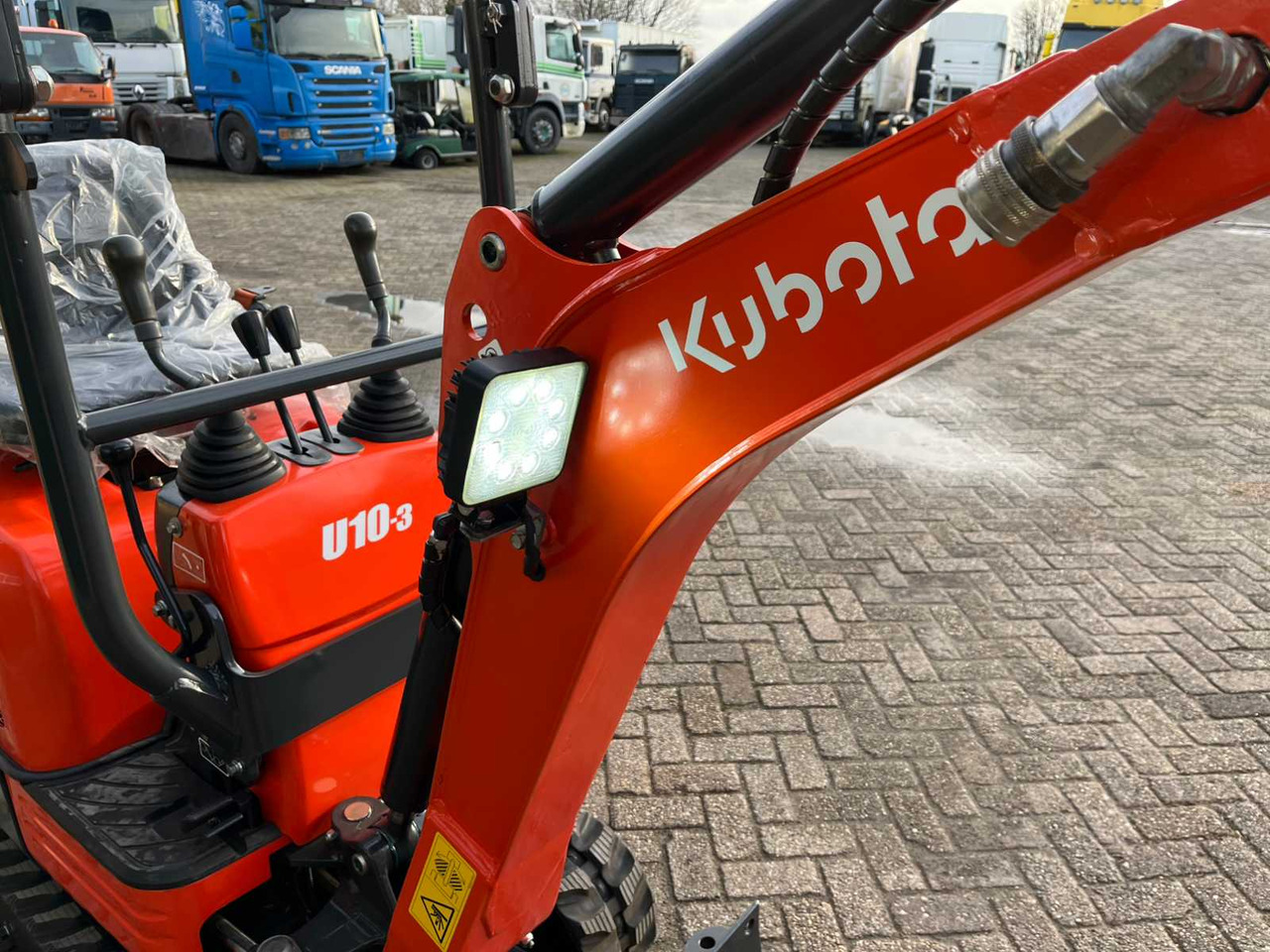 Kubota U10-3 - Μίνι εκσκαφέας: φωτογραφία 3 Kubota U10-3 - Μίνι εκσκαφέας: φωτογραφία 3