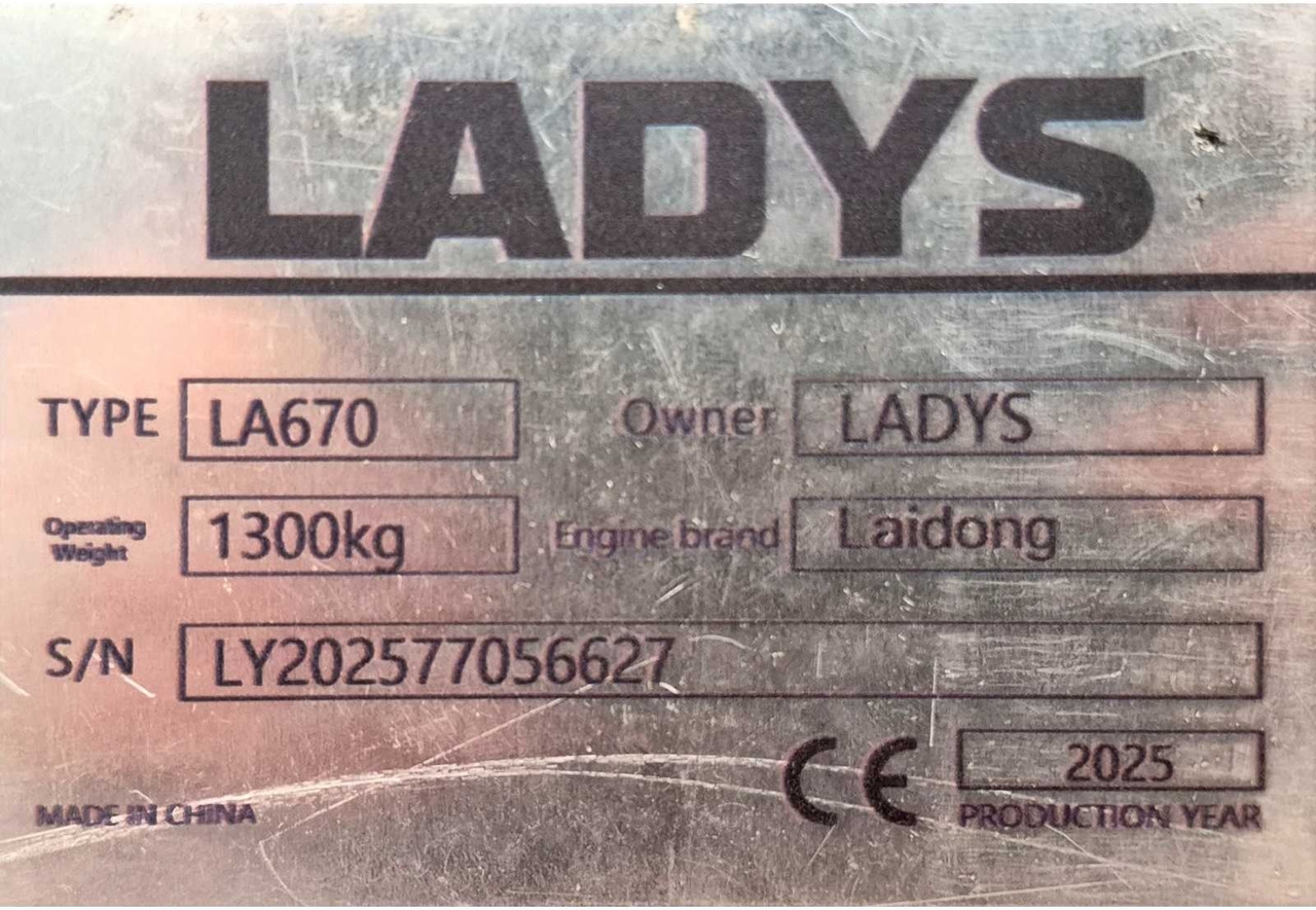 LADYS - 2025 - LA670 - SKID STEER LOADER - Ερπυστριοφόρος μικρός φορτωτής: φωτογραφία 5 LADYS - 2025 - LA670 - SKID STEER LOADER - Ερπυστριοφόρος μικρός φορτωτής: φωτογραφία 5