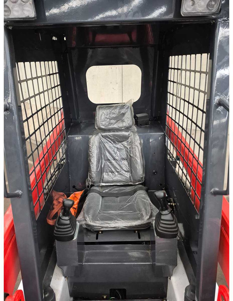 LADYS - 2025 - LA670 - SKID STEER LOADER - Ερπυστριοφόρος μικρός φορτωτής: φωτογραφία 2 LADYS - 2025 - LA670 - SKID STEER LOADER - Ερπυστριοφόρος μικρός φορτωτής: φωτογραφία 2