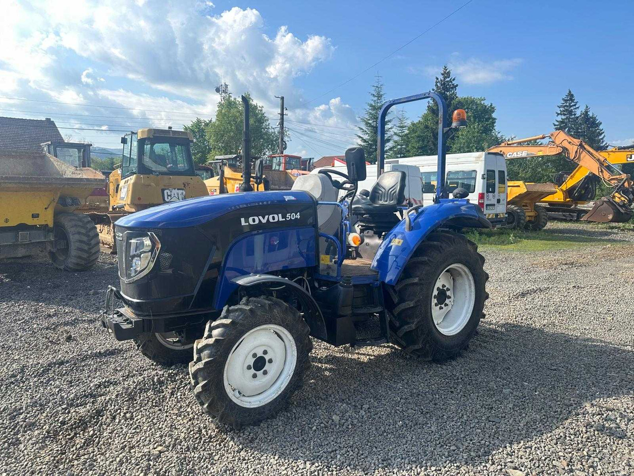 LOVOL - 504 - 4-WHEEL DRIVE TRACTOR - Τρακτέρ: φωτογραφία 1 LOVOL - 504 - 4-WHEEL DRIVE TRACTOR - Τρακτέρ: φωτογραφία 1