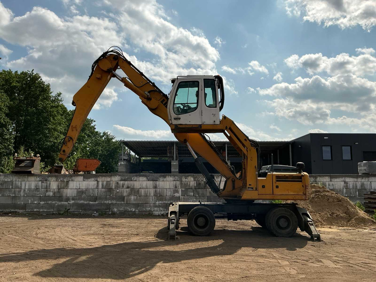 Liebherr A904C litronic - Τηλεσκοπικός γερανός: φωτογραφία 4 Liebherr A904C litronic - Τηλεσκοπικός γερανός: φωτογραφία 4