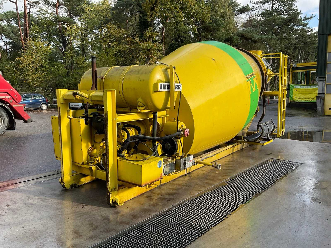 Liebherr  - Μπετονιέρα φορτηγό: φωτογραφία 1 Liebherr  - Μπετονιέρα φορτηγό: φωτογραφία 1