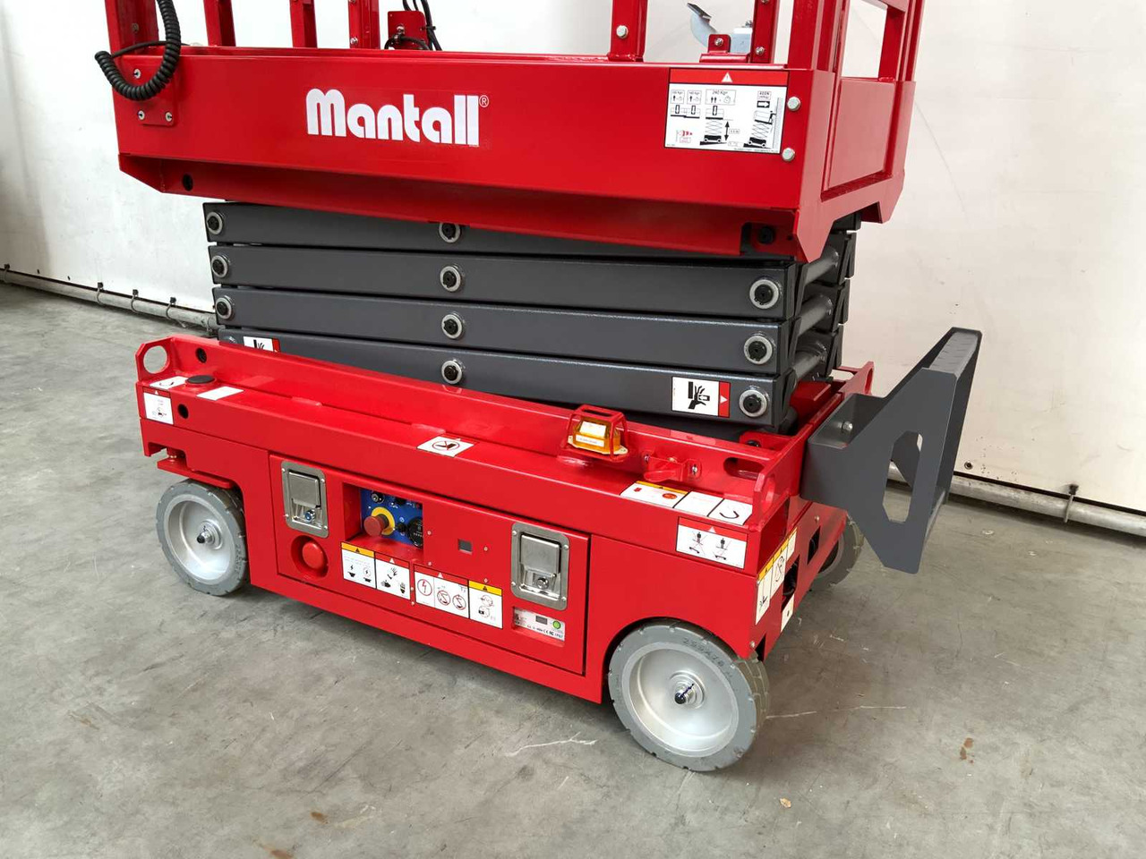 Πλατφόρμα εναέρια MANTALL XE-60 MINI - SCISSOR LIFT AERIAL PLATFORM 6.4M 2024: φωτογραφία 7 Πλατφόρμα εναέρια MANTALL XE-60 MINI - SCISSOR LIFT AERIAL PLATFORM 6.4M 2024: φωτογραφία 7