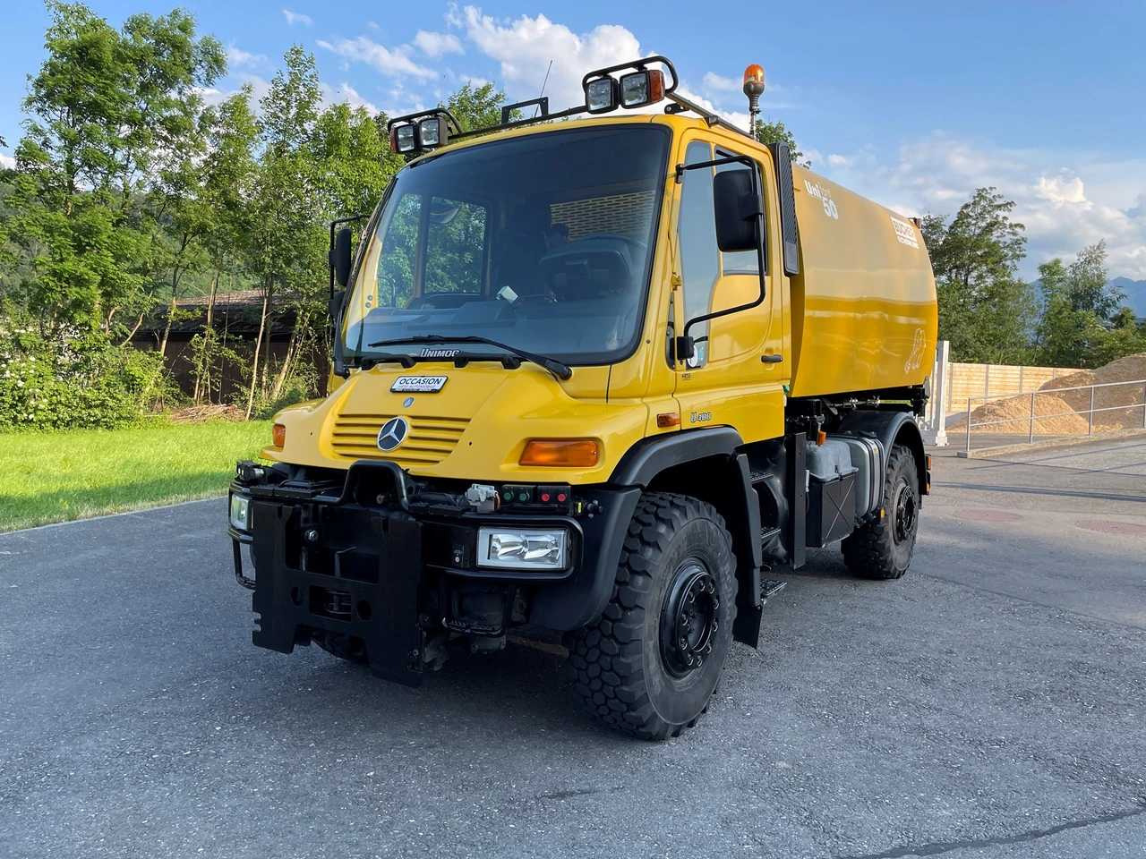 MERCEDES-BENZ - UNIMOG - 2001 - KOMMOBIL (UNIMOG) U400 - Φορτηγό: φωτογραφία 2 MERCEDES-BENZ - UNIMOG - 2001 - KOMMOBIL (UNIMOG) U400 - Φορτηγό: φωτογραφία 2