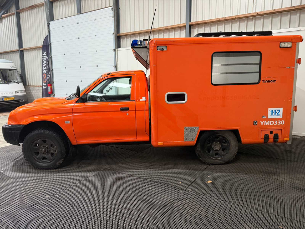 MITSUBISHI - L 200 - 4X4 - EX RESCUE BRIGADE - COMMERCIAL VEHICLE - 2006 - Ελαφρύ επαγγελματικό: φωτογραφία 4 MITSUBISHI - L 200 - 4X4 - EX RESCUE BRIGADE - COMMERCIAL VEHICLE - 2006 - Ελαφρύ επαγγελματικό: φωτογραφία 4