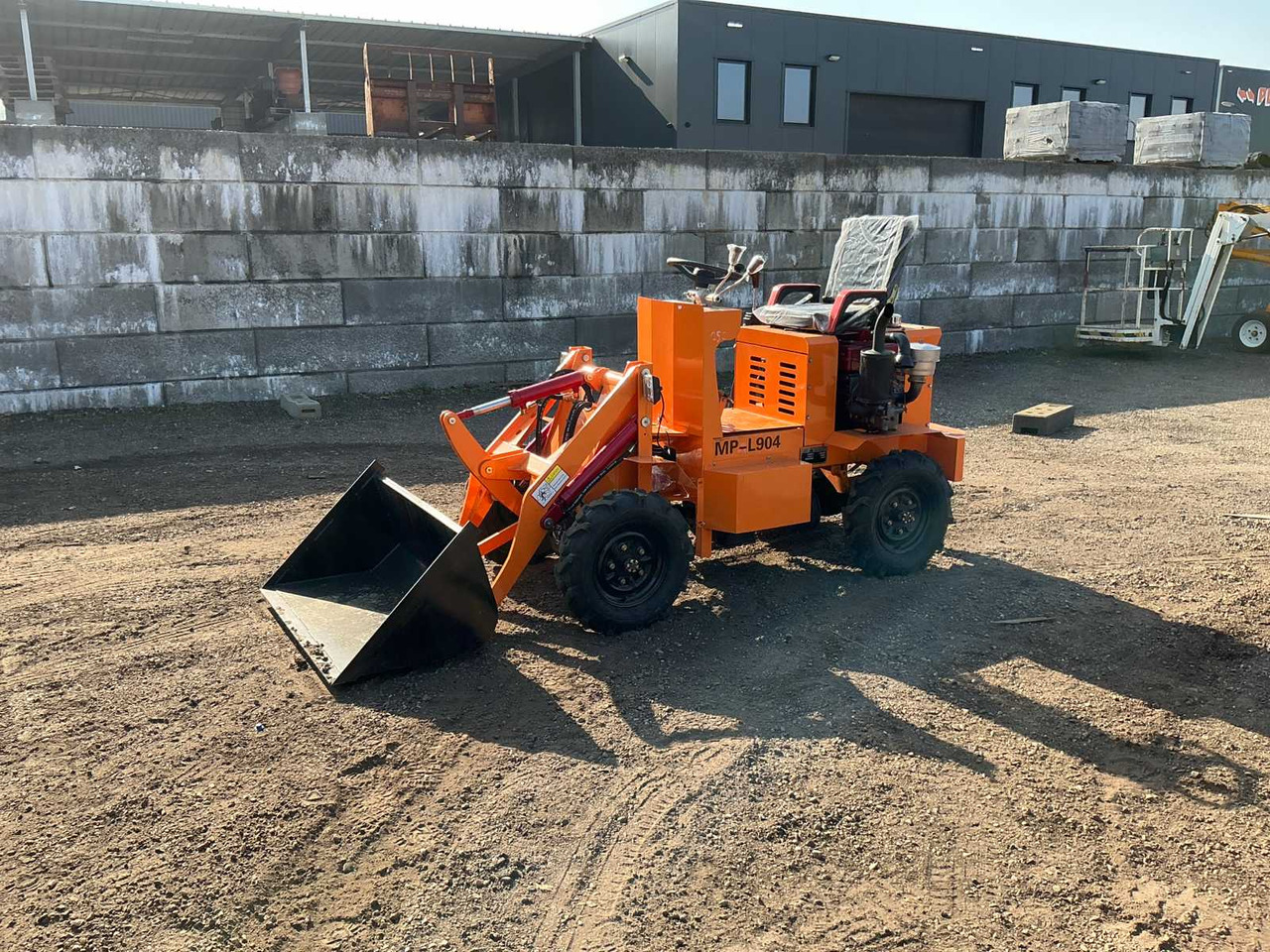 Machpro Mp-l904 - Ελαστιχοφόρος φορτωτής: φωτογραφία 1 Machpro Mp-l904 - Ελαστιχοφόρος φορτωτής: φωτογραφία 1
