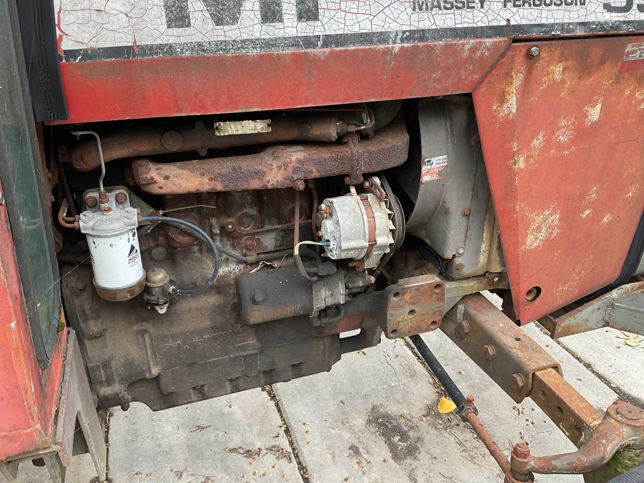 Τρακτέρ Massey Ferguson MF-590: φωτογραφία 10