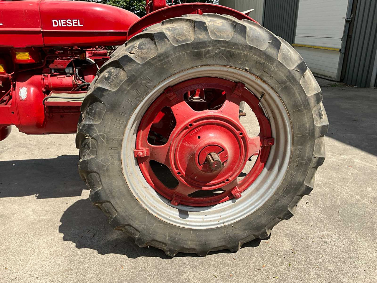 Mc cormick Farmall Super BMD - Τρακτέρ: φωτογραφία 5 Mc cormick Farmall Super BMD - Τρακτέρ: φωτογραφία 5