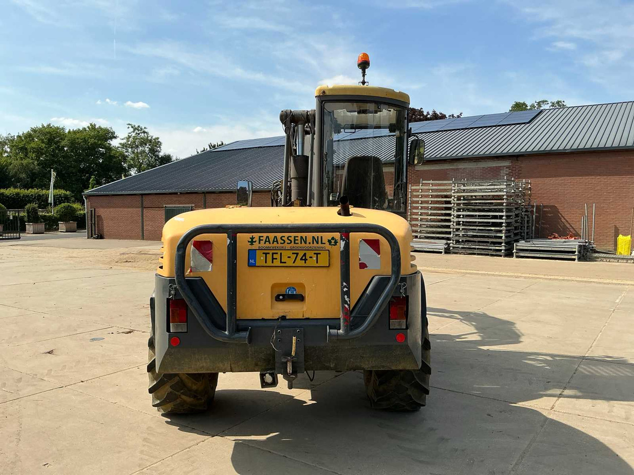 Mecalac 12MXT - Φορτωτής εκσκαφέας: φωτογραφία 4 Mecalac 12MXT - Φορτωτής εκσκαφέας: φωτογραφία 4