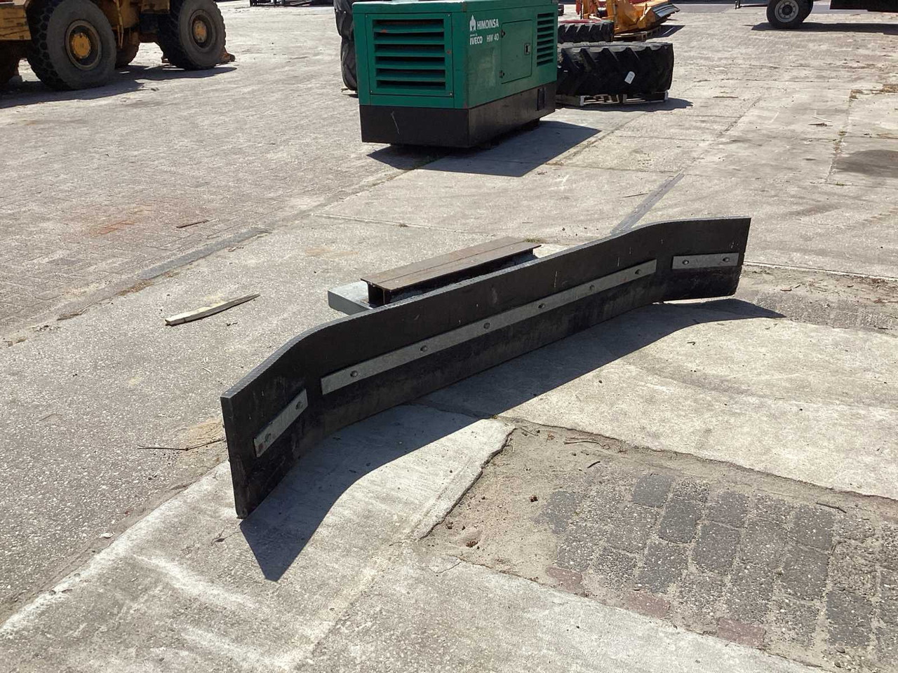 Mud Snow Shovel - Εκχιονιστικό μαχαίρι: φωτογραφία 3 Mud Snow Shovel - Εκχιονιστικό μαχαίρι: φωτογραφία 3