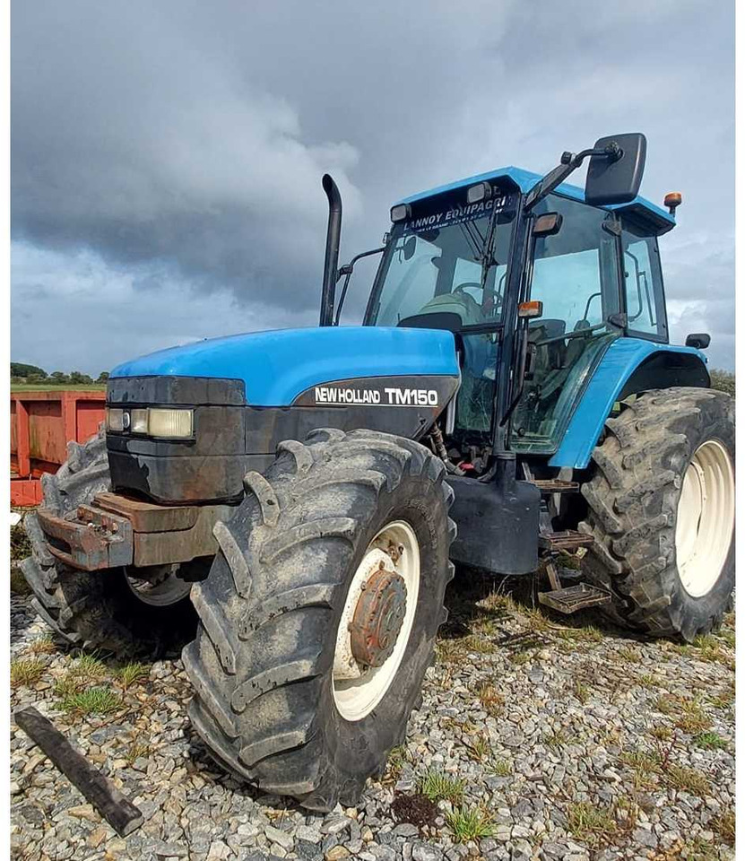 NEW HOLLAND - 2000 - TM150 - 4WD AGRICULTURAL TRACTOR - Τρακτέρ: φωτογραφία 4 NEW HOLLAND - 2000 - TM150 - 4WD AGRICULTURAL TRACTOR - Τρακτέρ: φωτογραφία 4