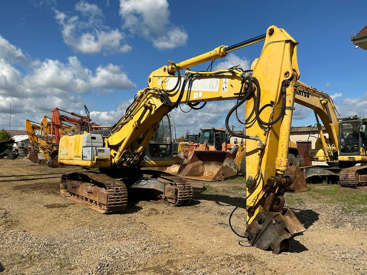 NEW HOLLAND KOBELCO E 215B - Ερπυστριοφόρος εκσκαφέας: φωτογραφία 2 NEW HOLLAND KOBELCO E 215B - Ερπυστριοφόρος εκσκαφέας: φωτογραφία 2