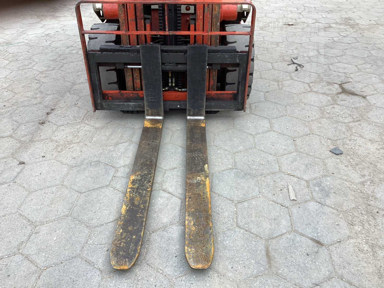 NISSAN YM02R-25U FORKLIFT - Περονοφόρο όχημα: φωτογραφία 5 NISSAN YM02R-25U FORKLIFT - Περονοφόρο όχημα: φωτογραφία 5