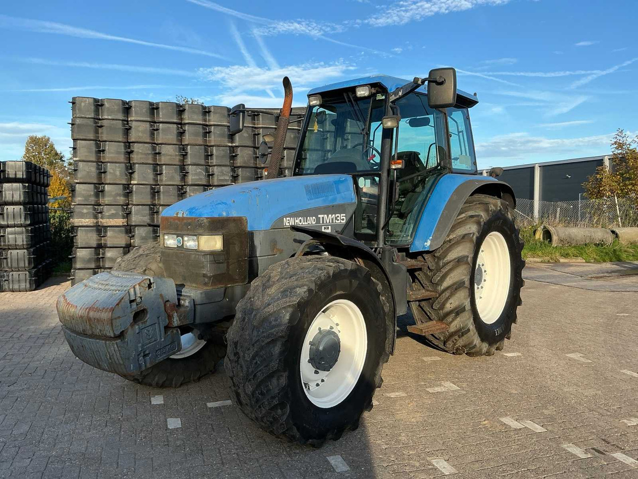 New holland TM135 - Τρακτέρ: φωτογραφία 1 New holland TM135 - Τρακτέρ: φωτογραφία 1
